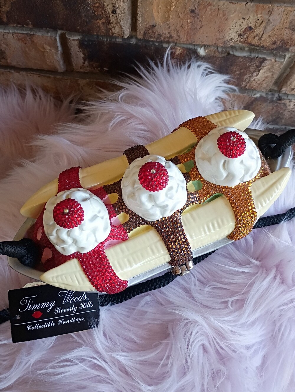 Wow! Rare NEW Timmy Woods Swarovski Crystal Wooden Banana Split Ice Cream Bag - Picture 4 of 16